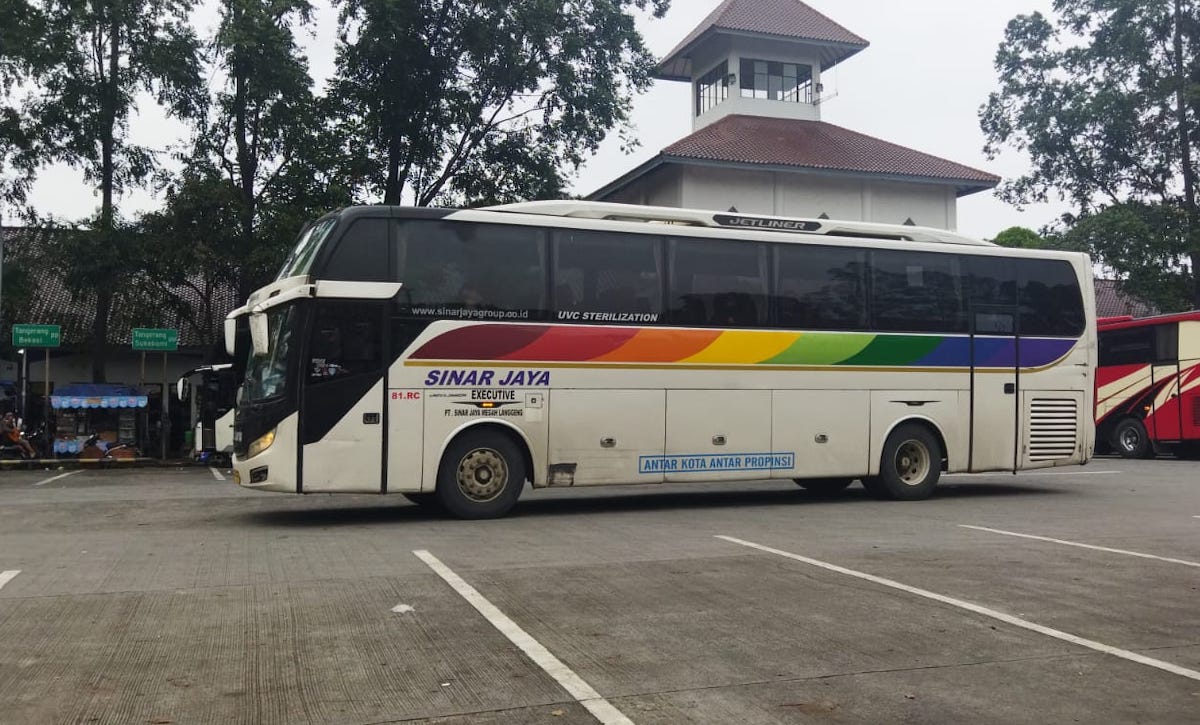 Mekanik Cilacap Naik Bus ke GIIAS 2026 Tanpa Bayar Tiket!